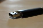 Συσκευή USB για τον έλεγχο του HIV