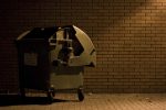 Τι κινδύνους κρύβει η συσσώρευση των σκουπιδιών