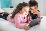Παιδιά και υπολογιστές: H χρήση τους επηρεάζει την όραση;