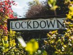 Join the club: και η Αγγλία σε lockdown